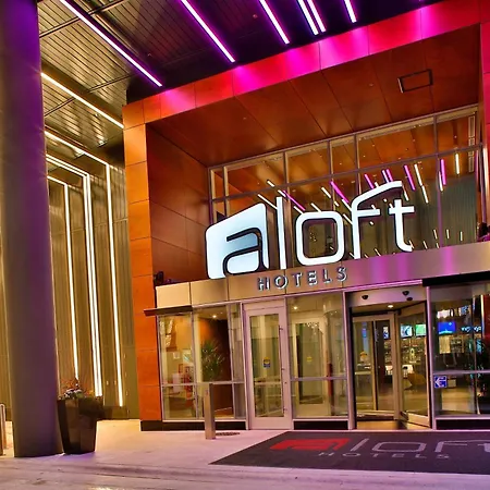 Hotel Aloft Chicago Mag Mile