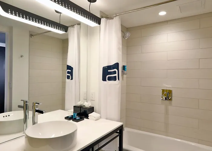 Aloft By Marriott Mag Mile Hotel
