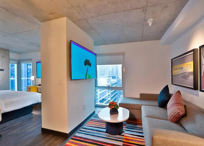 Aloft By Marriott Mag Mile Chicago