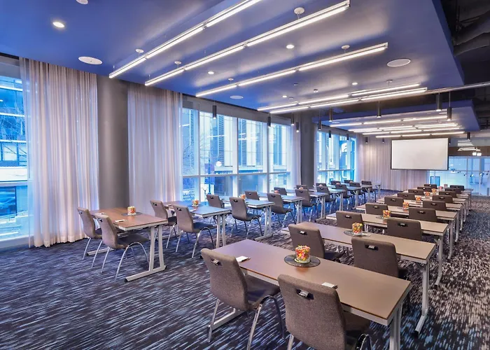 Hotel Aloft By Marriott Mag Mile