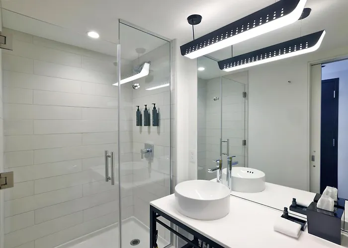 Aloft By Marriott Mag Mile Hotel 3*