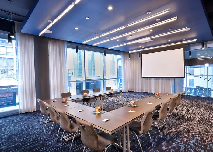 Aloft By Marriott Mag Mile 3*
