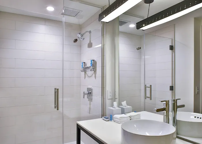Aloft By Marriott Mag Mile Hotel Chicago
