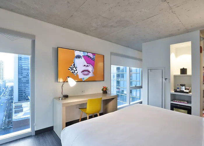 Aloft By Marriott Mag Mile Hotel Chicago
