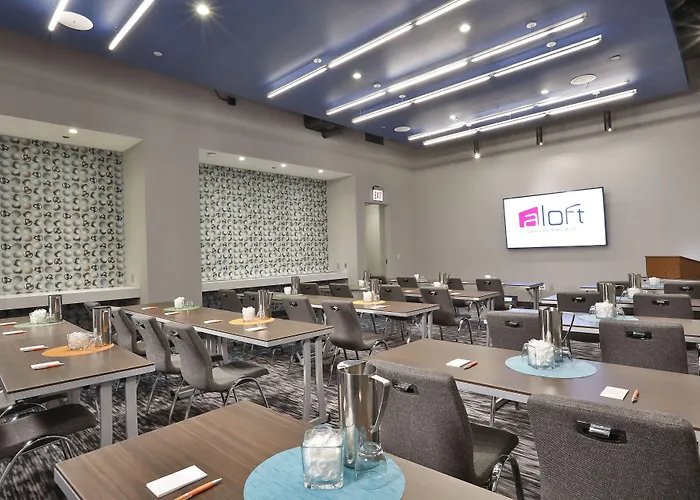 Hotel Aloft By Marriott Mag Mile