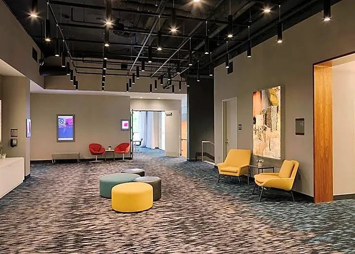 Hotel Aloft By Marriott Mag Mile Chicago