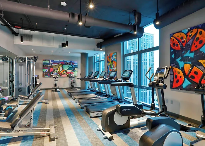 Aloft By Marriott Mag Mile Hotel